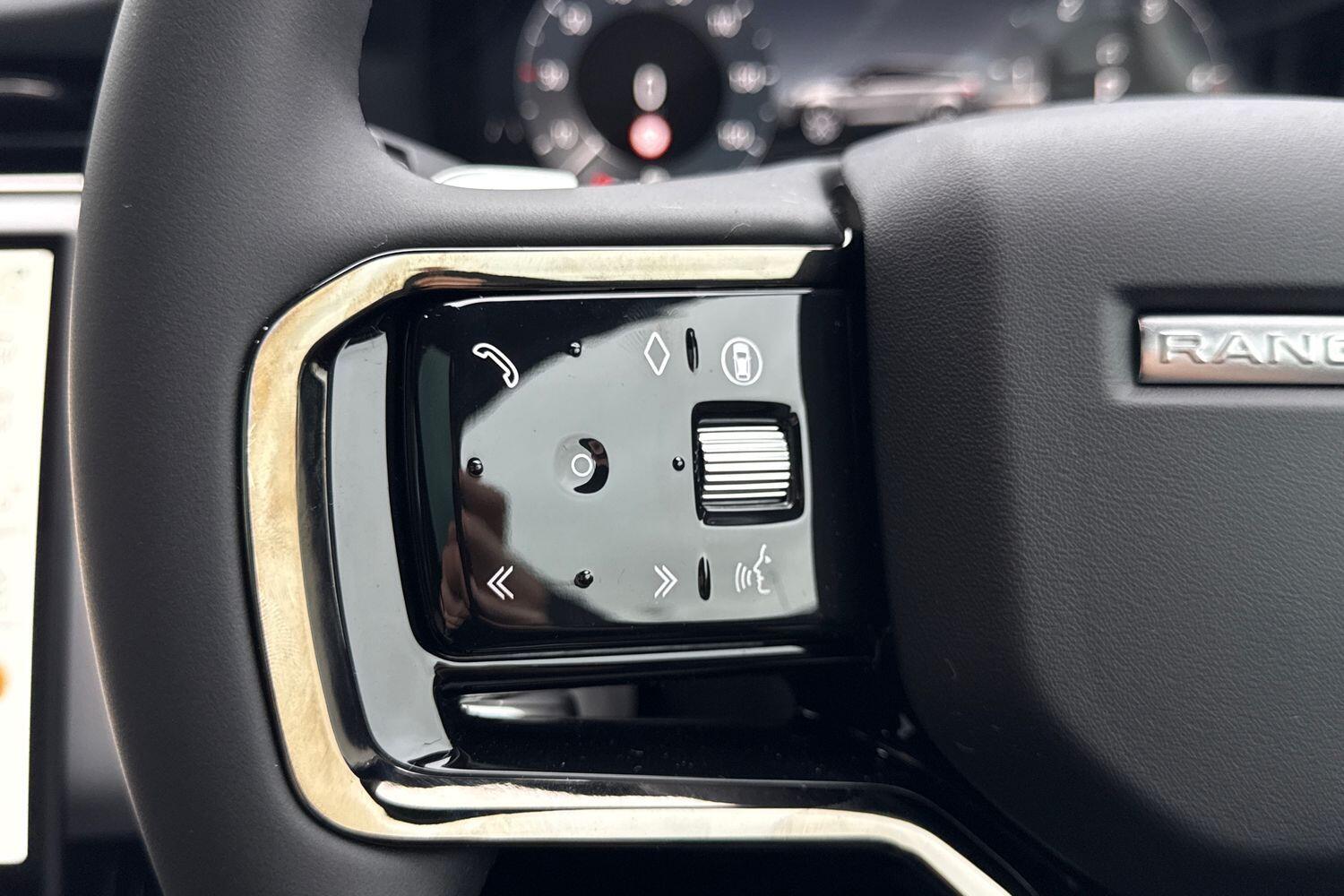 Used Land Rover Range Rover Evoque 2025 for sale - 76274585: Photo 16
