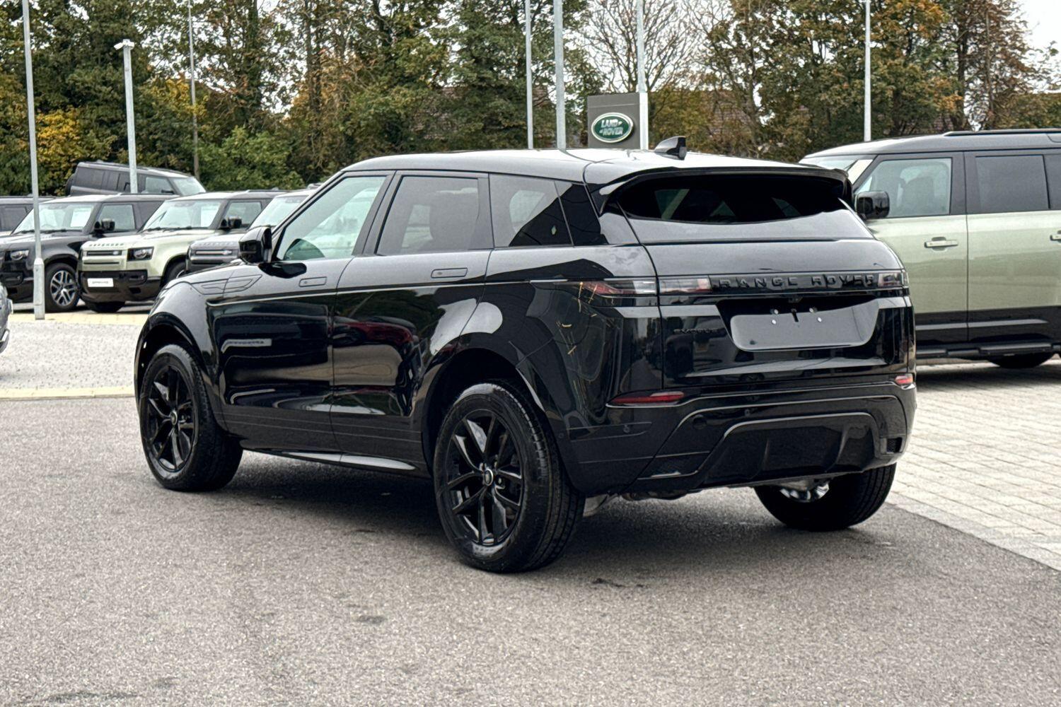 Used Land Rover Range Rover Evoque 2025 for sale - 76274585: Photo 2