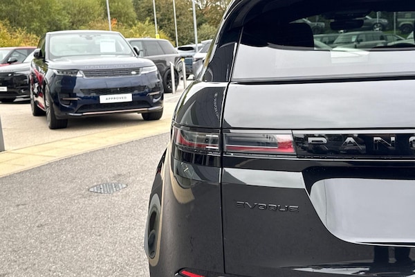 Used Land Rover Range Rover Evoque 2025 for sale - 76274585: Photo 25