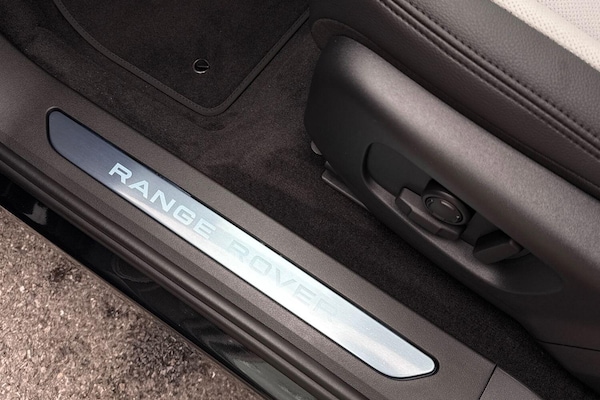 Used Land Rover Range Rover Evoque 2025 for sale - 76274585: Photo 36