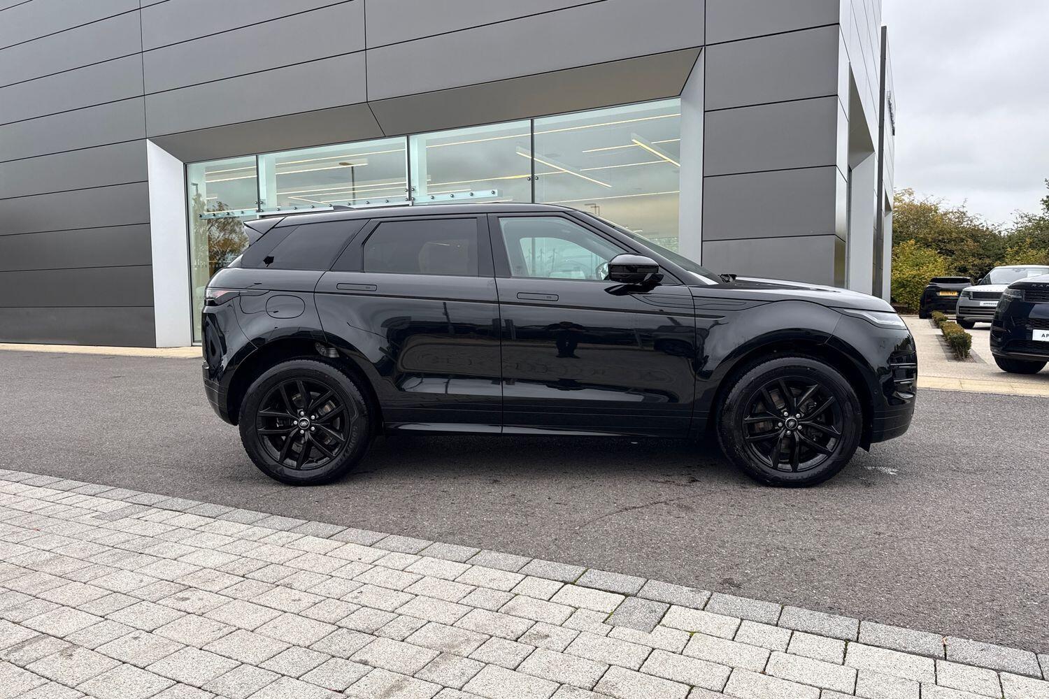 Used Land Rover Range Rover Evoque 2025 for sale - 76274585: Photo 5