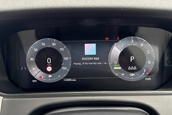 Used Land Rover Range Rover Velar 2025 for sale - 76220201: Photo 17