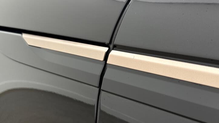 Used Land Rover Range Rover Velar 2024 for sale - 77211529: Photo 19