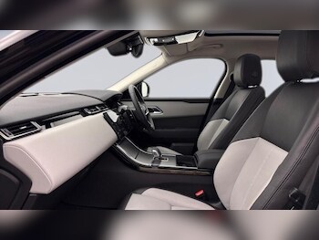 Used Land Rover Range Rover Velar 2024 for sale - 77211529: Photo
