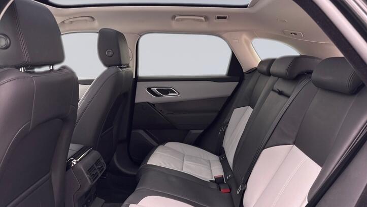 Used Land Rover Range Rover Velar 2024 for sale - 77211529: Photo 4