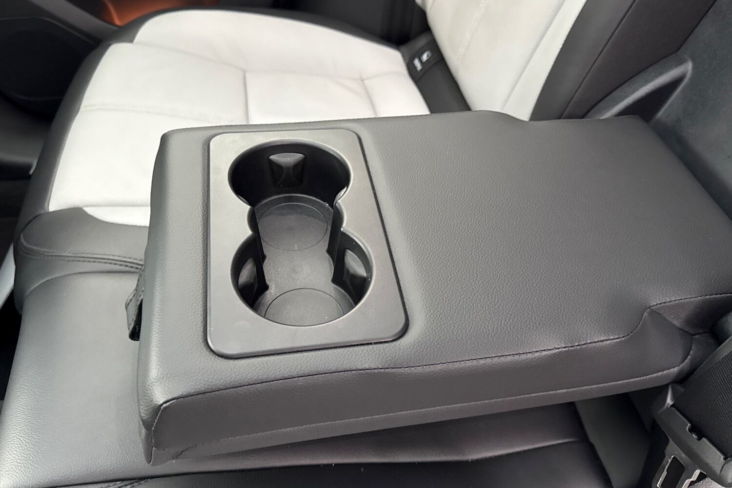 Used Land Rover Range Rover Velar 2024 for sale - 77211529: Photo 45