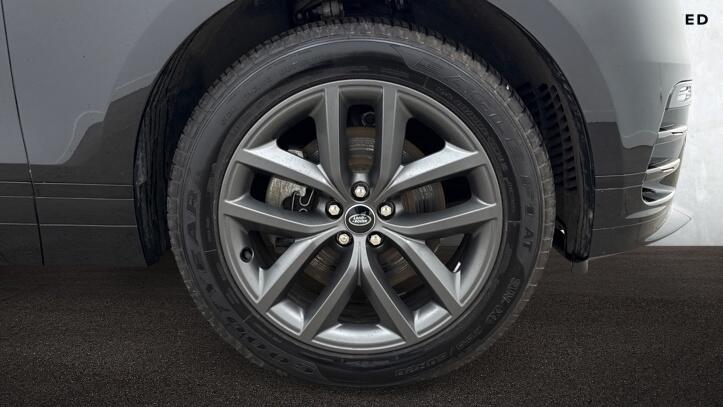 Used Land Rover Range Rover Velar 2024 for sale - 77211529: Photo 8