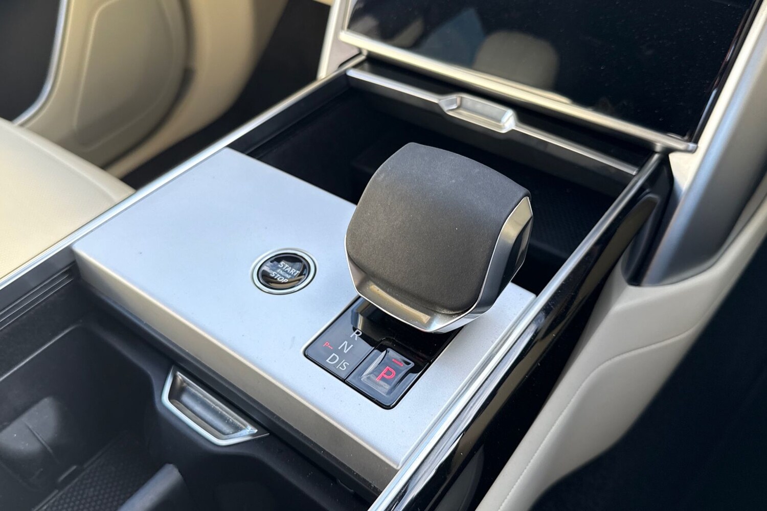 Used Land Rover Range Rover 2025 for sale - 78107486: Photo 13