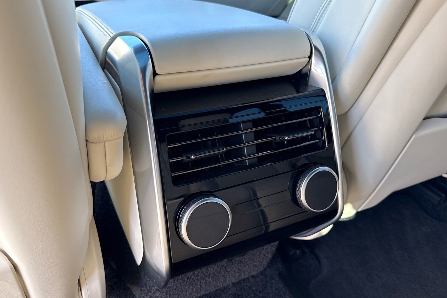 Used Land Rover Range Rover 2025 for sale - 78107486: Photo 18