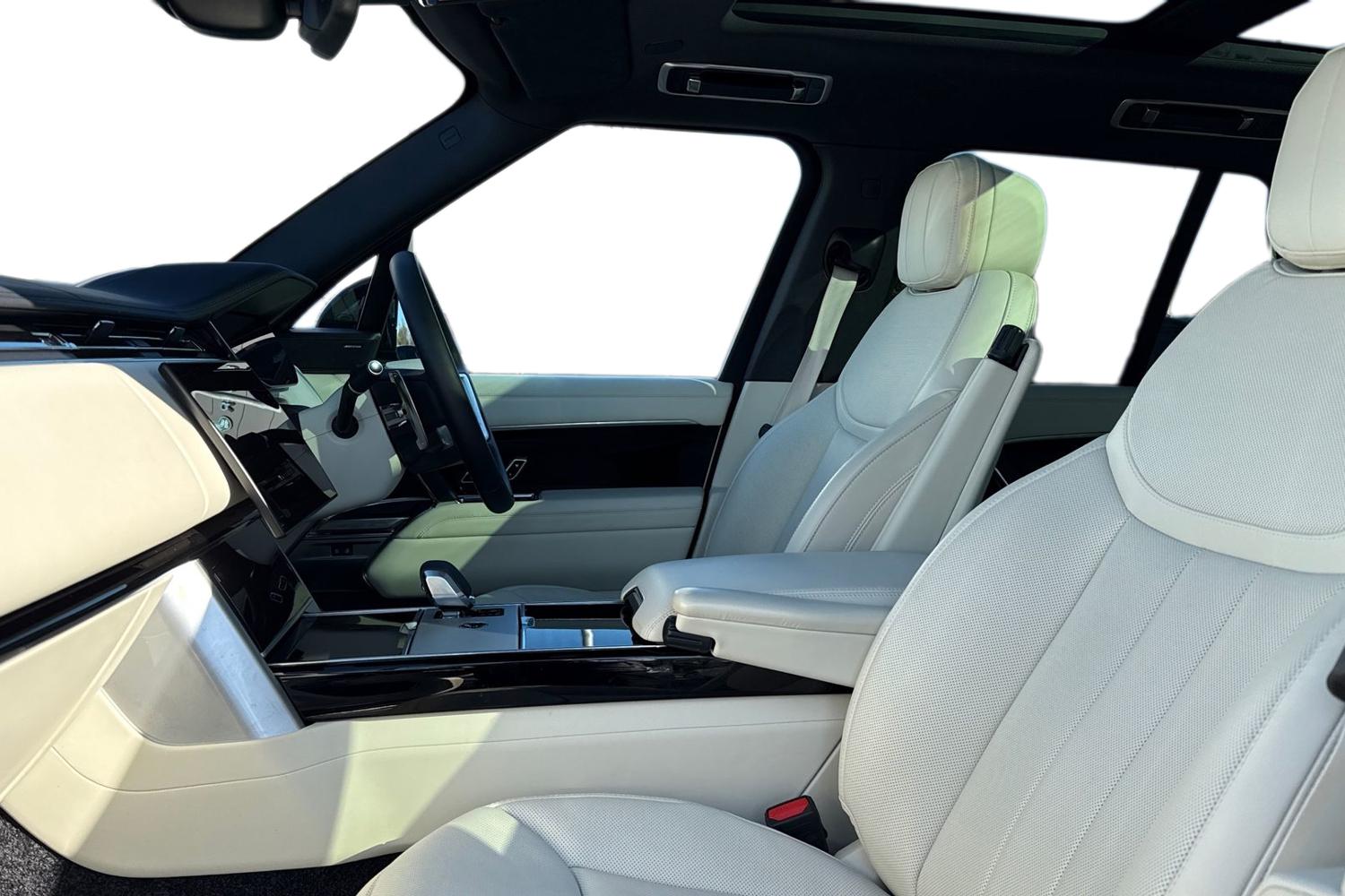 Used Land Rover Range Rover 2025 for sale - 78107486: Photo 3