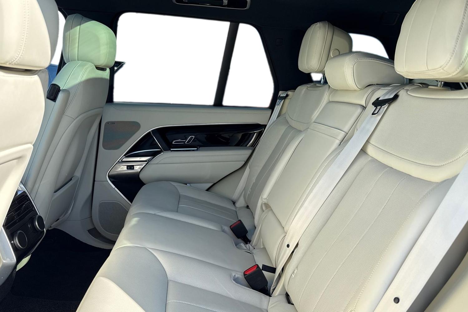 Used Land Rover Range Rover 2025 for sale - 78107486: Photo 4