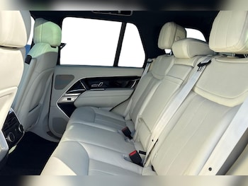 Used Land Rover Range Rover 2025 for sale - 78107486: Photo