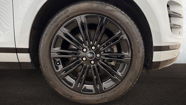 Used Land Rover Range Rover Evoque 2023 for sale - 77708647: Photo 9