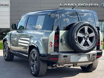 Used Land Rover Defender 110 2025 for sale - 74261768: Photo