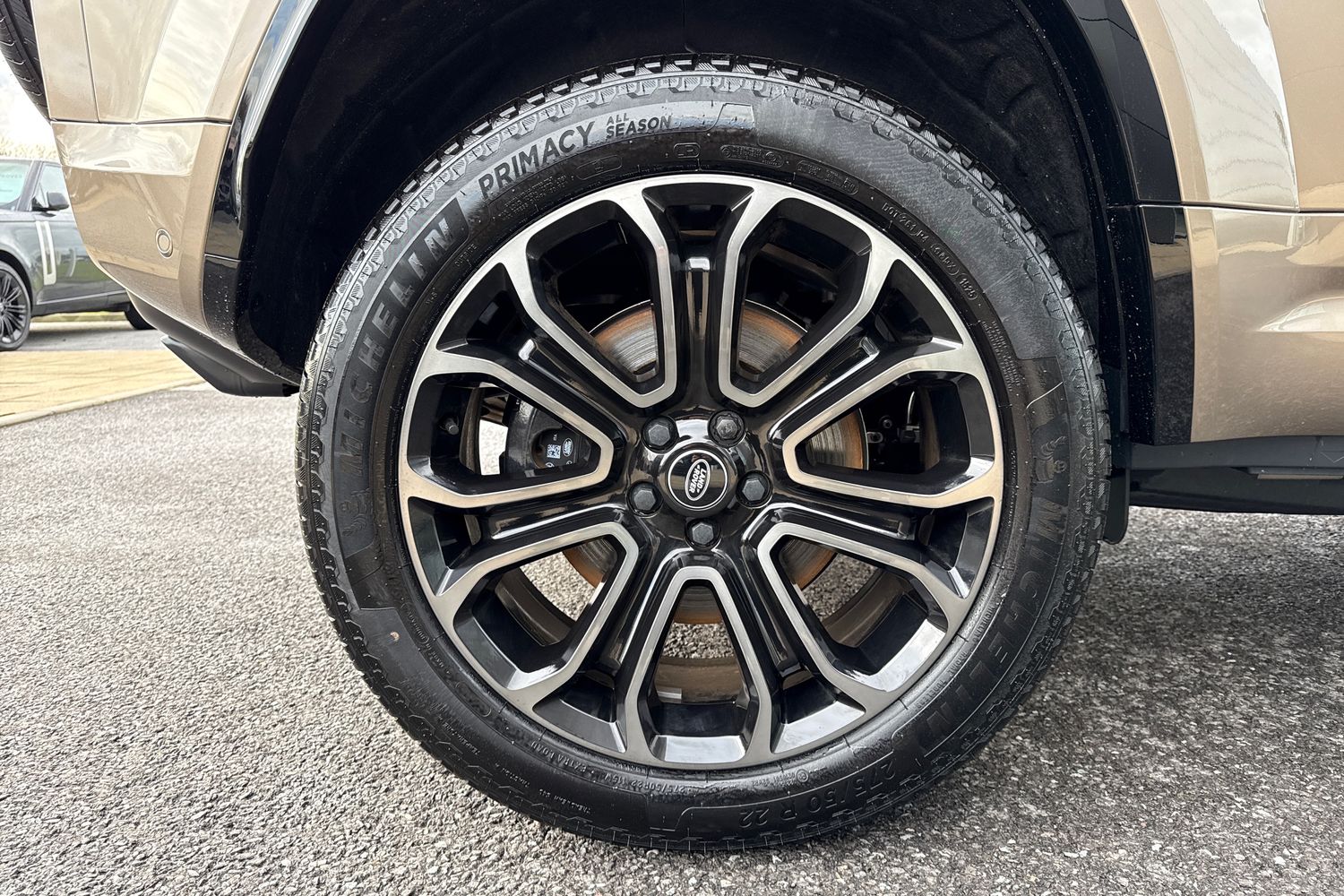 Used Land Rover Defender 110 2026 for sale - 77083967: Photo 32