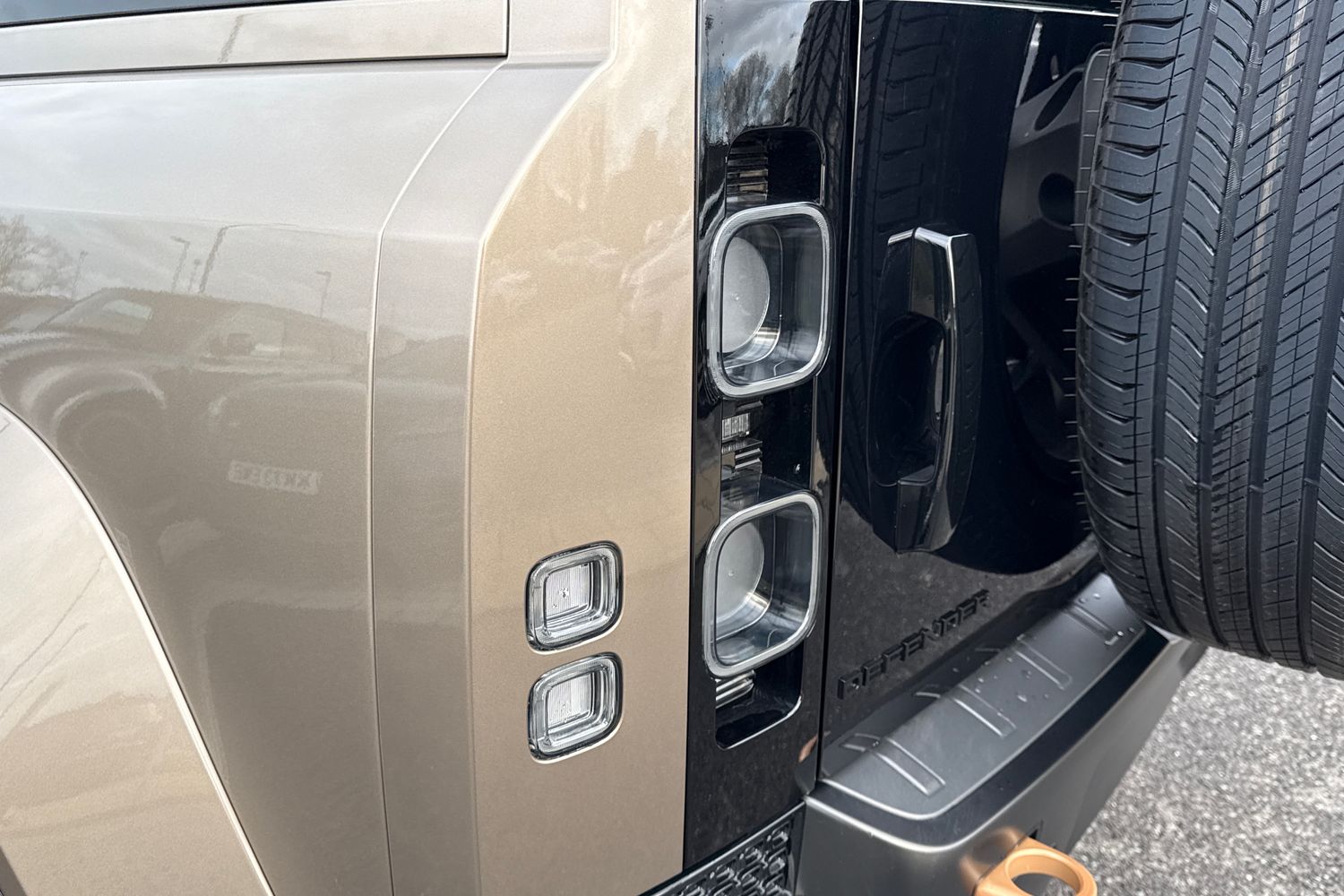 Used Land Rover Defender 110 2026 for sale - 77083967: Photo 33