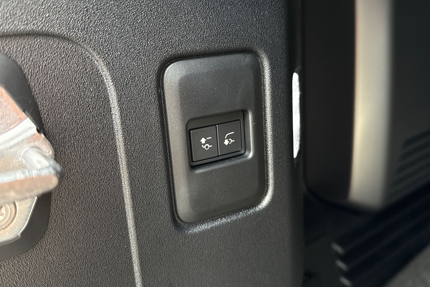 Used Land Rover Defender 110 2026 for sale - 77083967: Photo 39