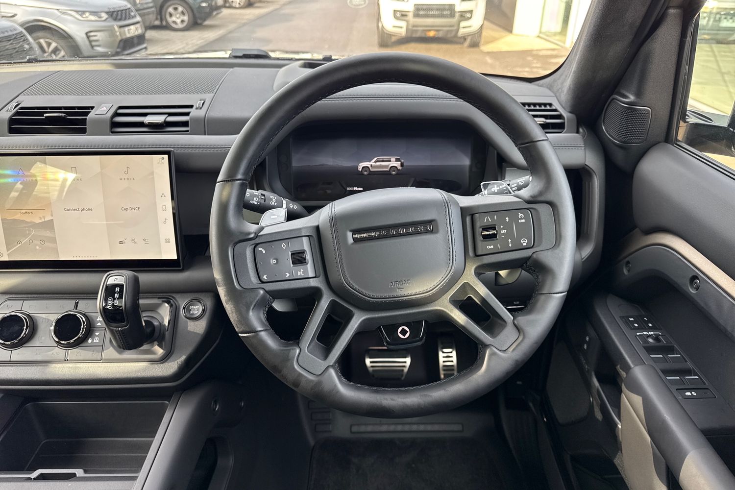 Used Land Rover Defender 110 2026 for sale - 77083967: Photo 46