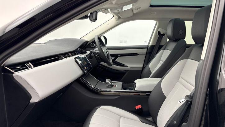 Used Land Rover Range Rover Evoque 2025 for sale - 77620482: Photo 3