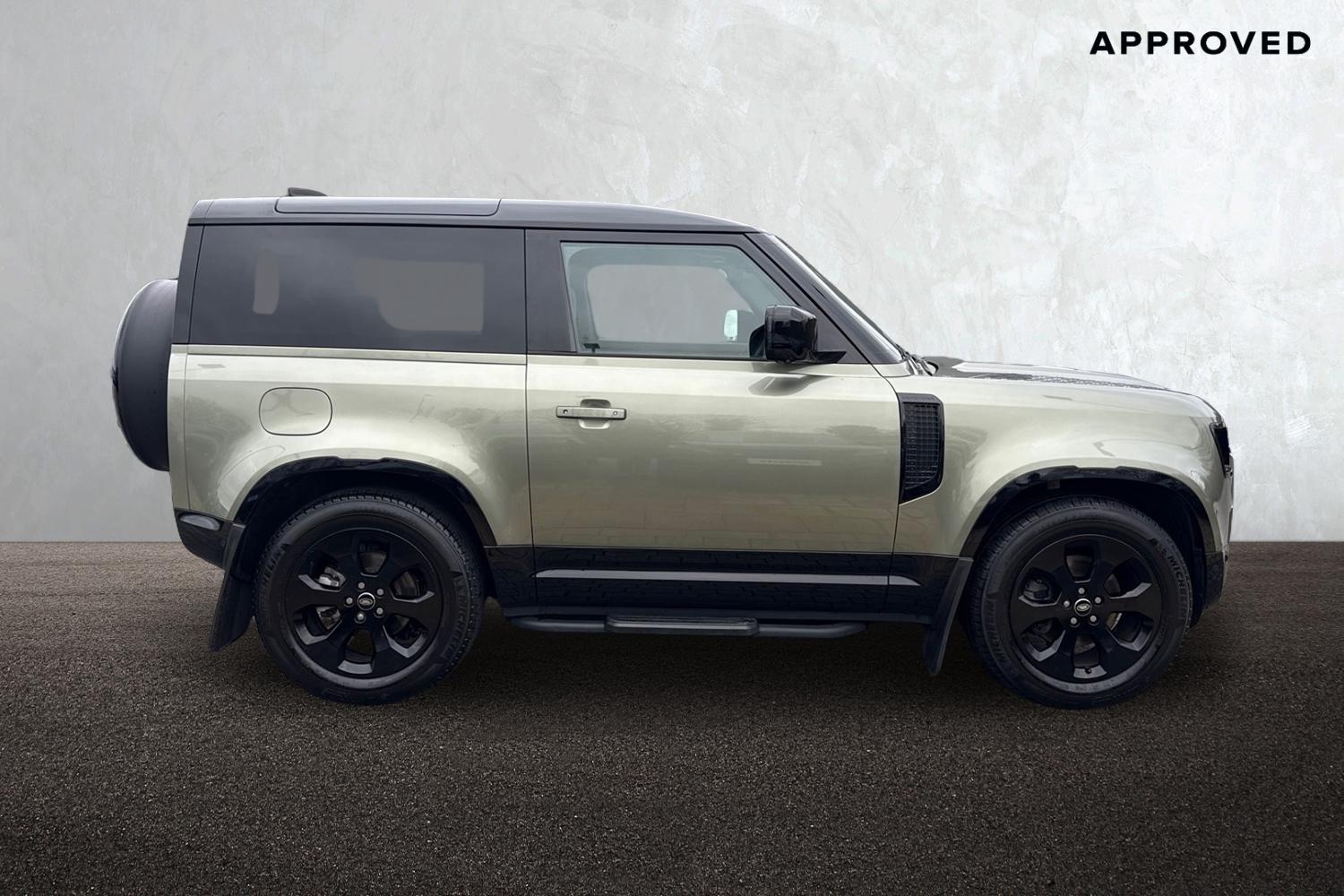 Used Land Rover Defender 2024 for sale - 77608257: Photo 6