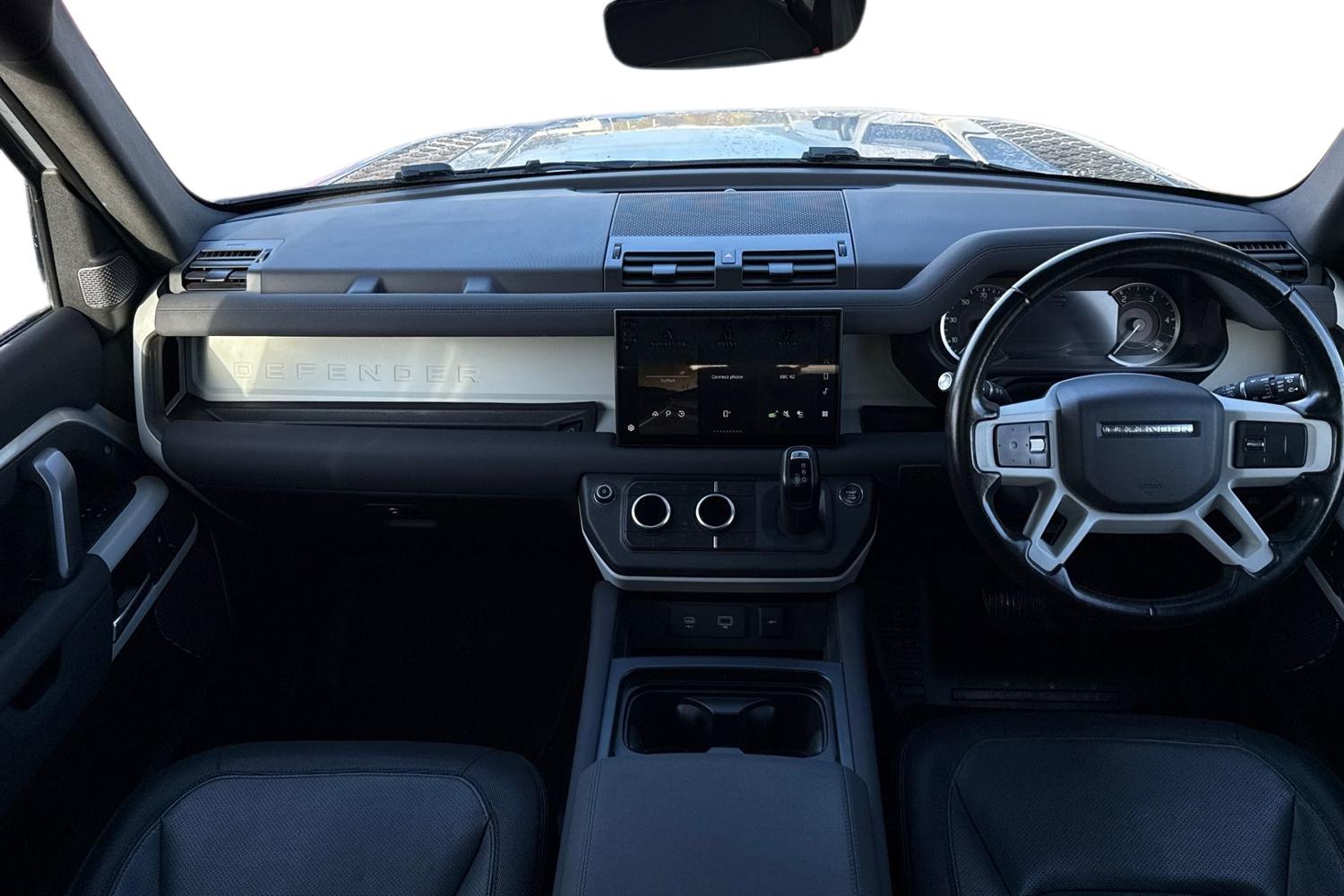 Used Land Rover Defender 110 2023 for sale - 76520058: Photo 10