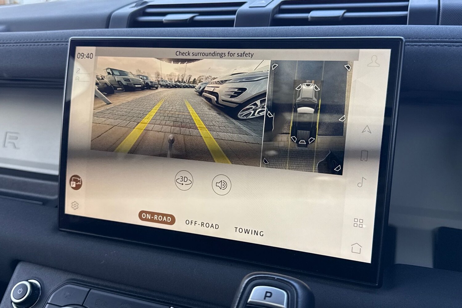 Used Land Rover Defender 110 2023 for sale - 76520058: Photo 13