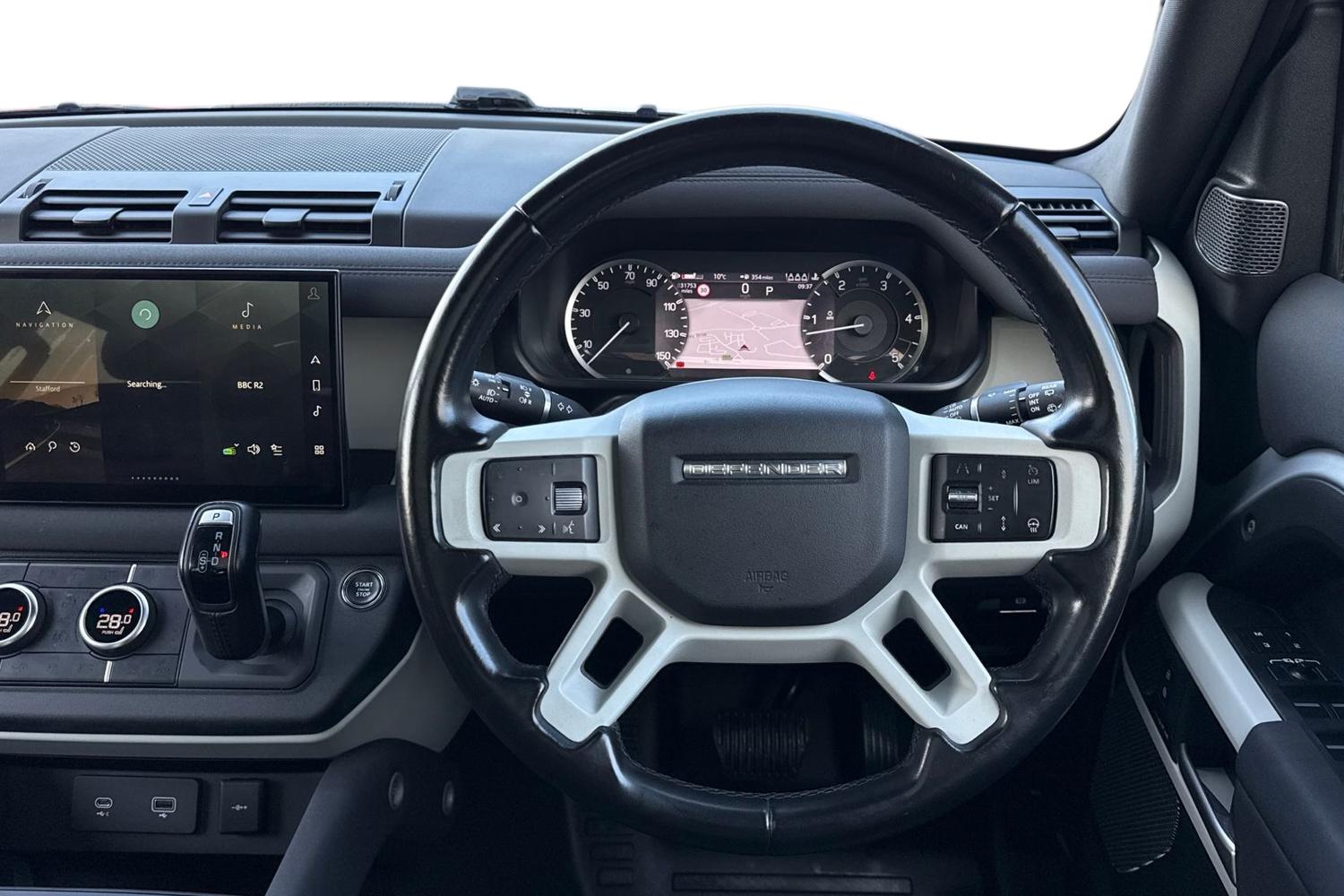 Used Land Rover Defender 110 2023 for sale - 76520058: Photo 16