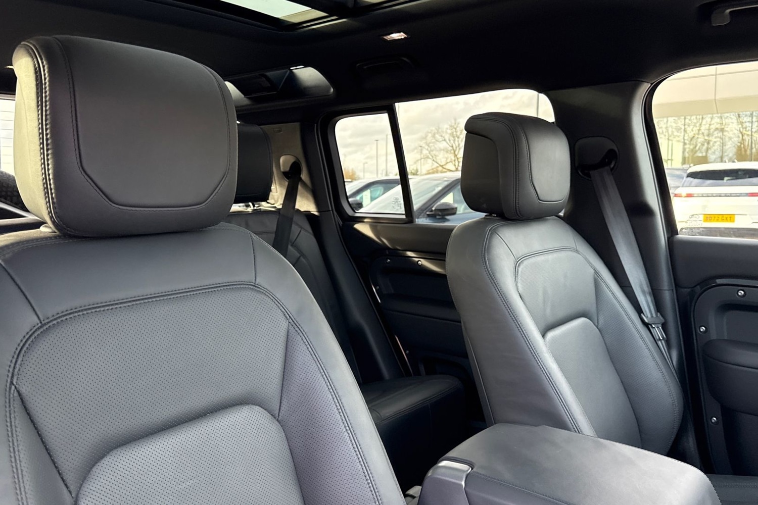 Used Land Rover Defender 2024 for sale - 77270511: Photo 22