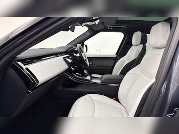 Used Land Rover Range Rover Sport 2024 for sale - 77654244: Photo