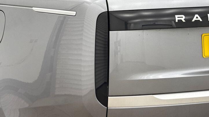 Used Land Rover Range Rover 2024 for sale - 77199705: Photo 18