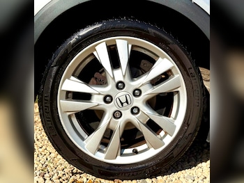 Used Honda Civic 2010 for sale - 79515750: Photo