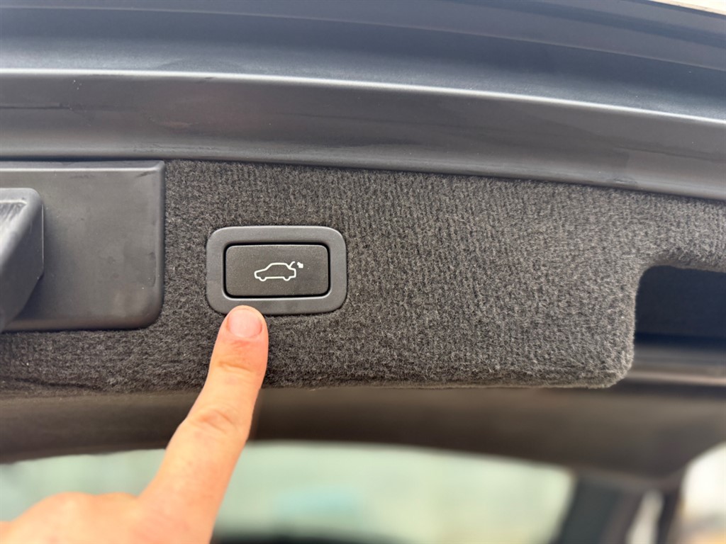 Used Jaguar XF 2015 for sale - 76922084: Photo 16