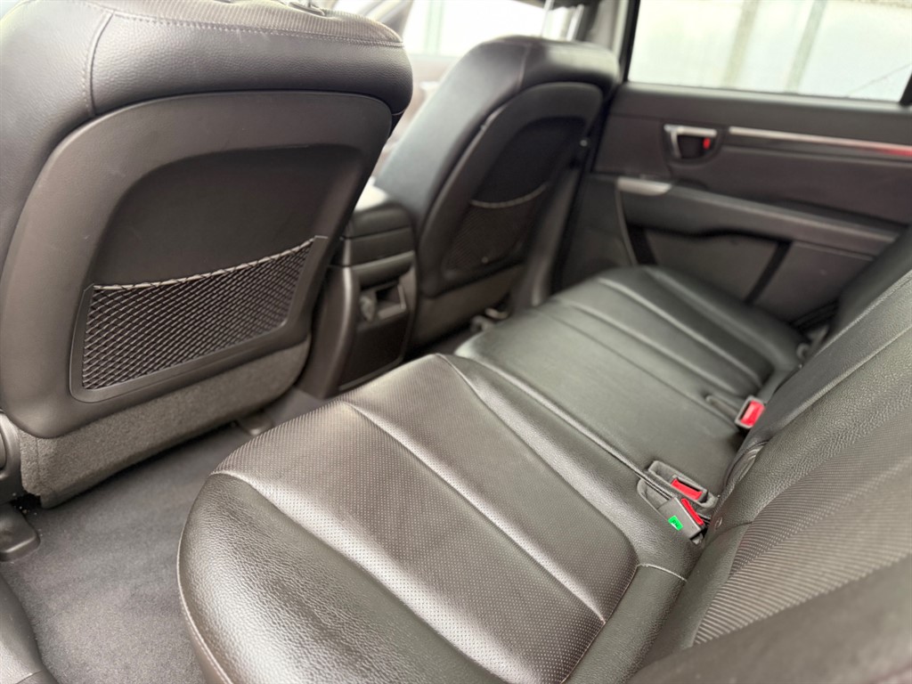 Used Hyundai Santa Fe 2012 for sale - 77339686: Photo 19