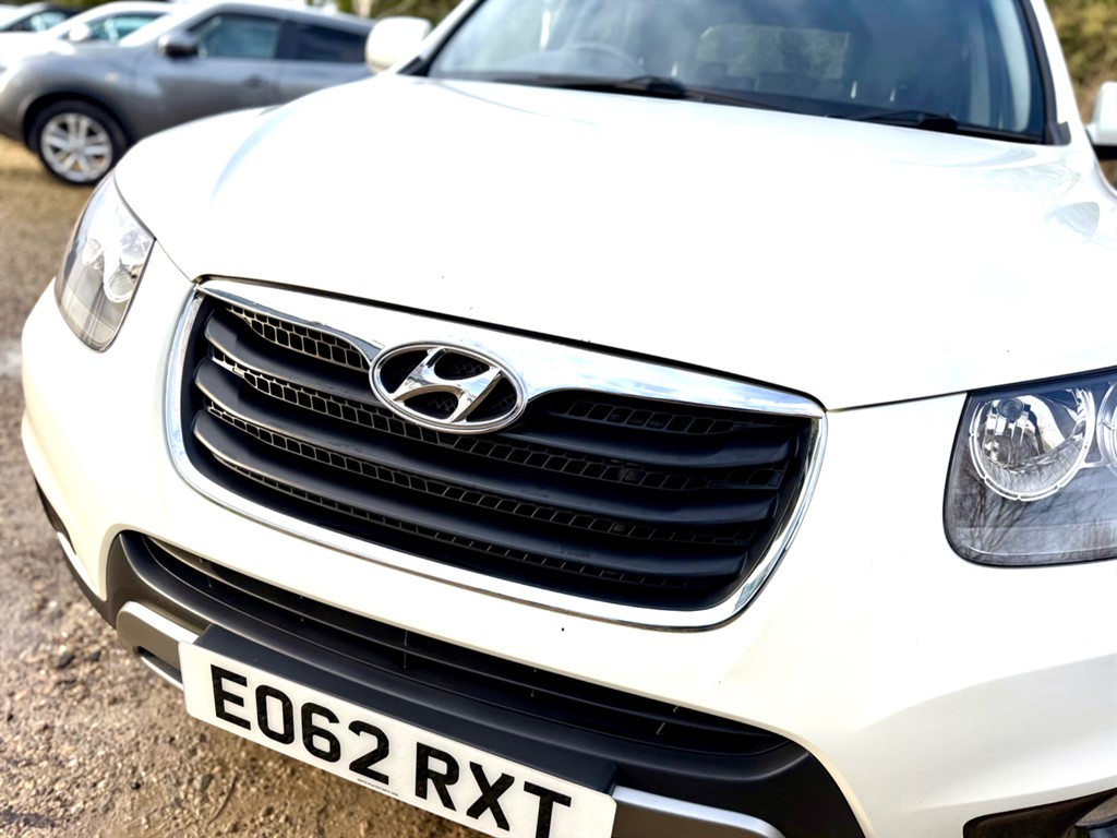 Used Hyundai Santa Fe 2012 for sale - 77339686: Photo 23