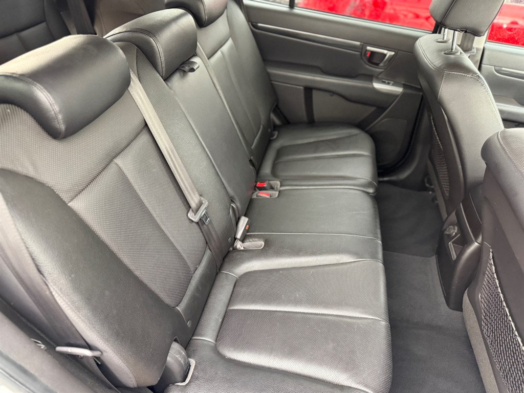 Used Hyundai Santa Fe 2012 for sale - 77339686: Photo 30