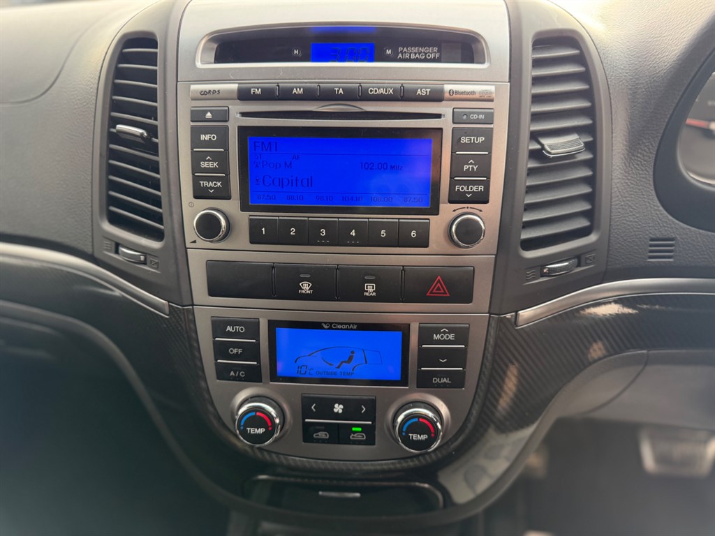 Used Hyundai Santa Fe 2012 for sale - 77339686: Photo 36