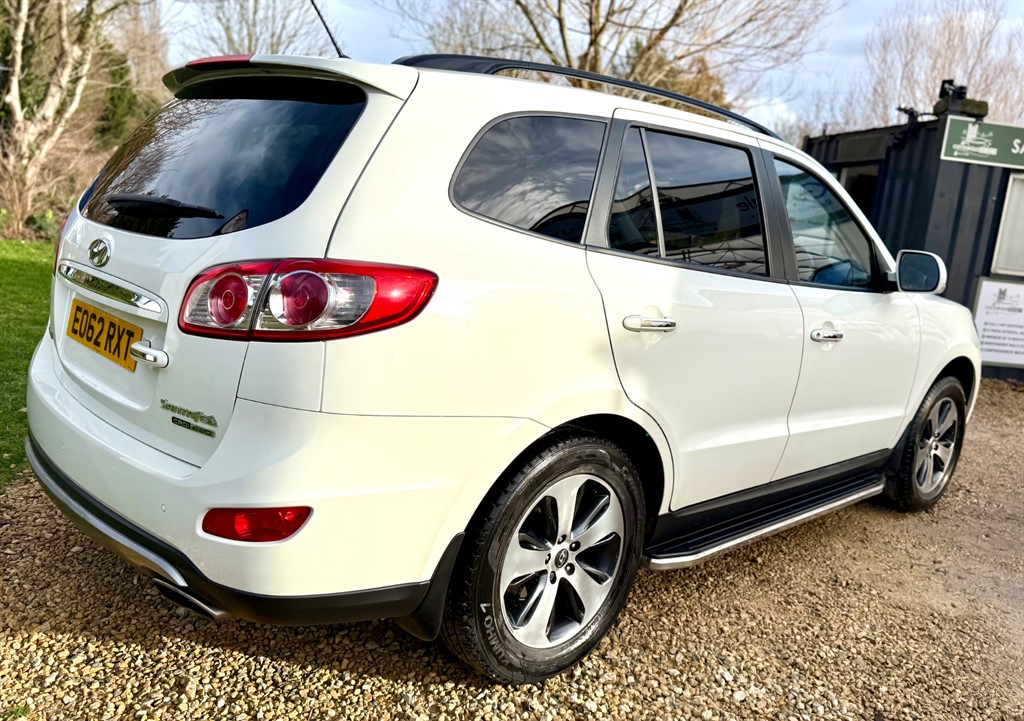 Used Hyundai Santa Fe 2012 for sale - 77339686: Photo 9