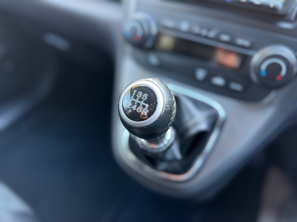 Used Honda CR-V 2012 for sale - 76595342: Photo 25