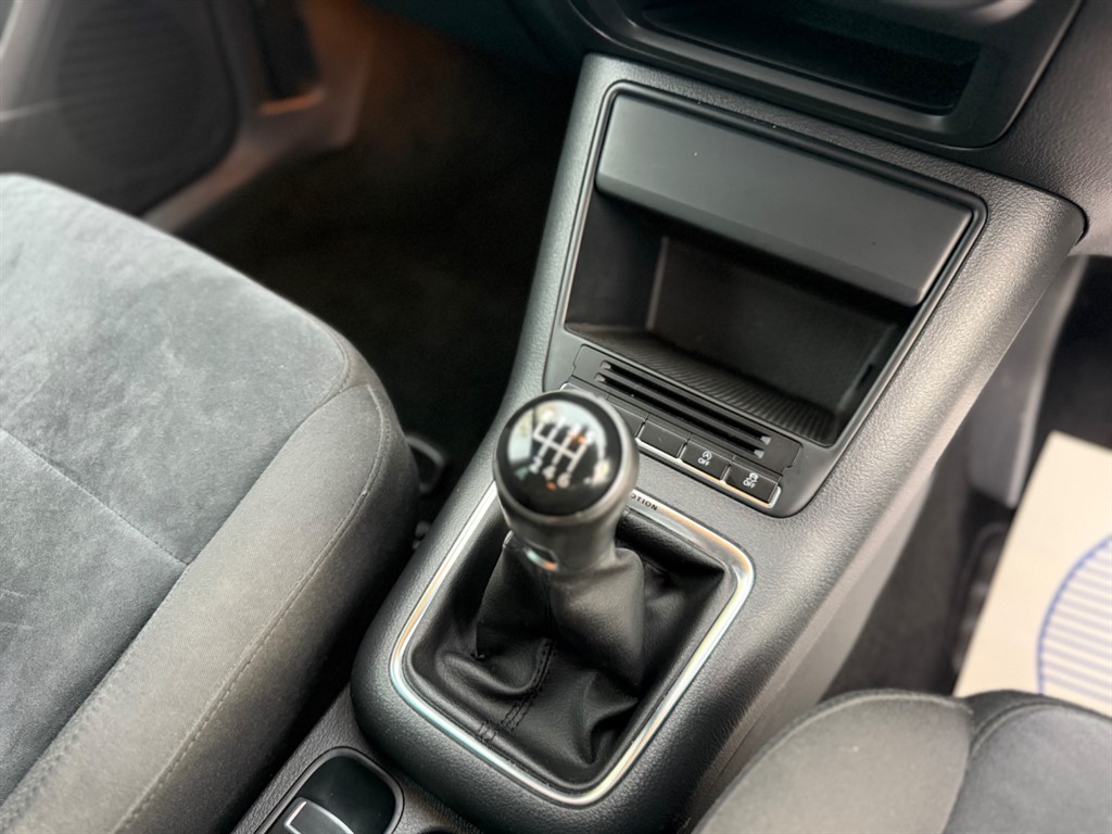 Used Volkswagen Tiguan 2012 for sale - 76587103: Photo 24