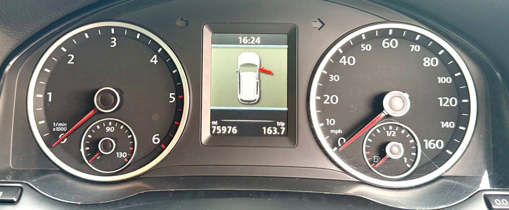 Used Volkswagen Tiguan 2012 for sale - 76587103: Photo 26