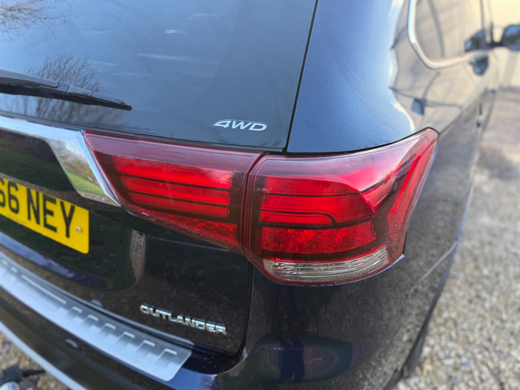 Used Mitsubishi Outlander 2016 for sale - 76915339: Photo 18