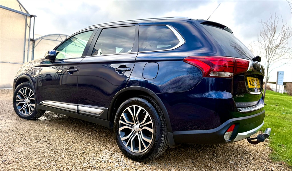 Used Mitsubishi Outlander 2016 for sale - 76915339: Photo 19