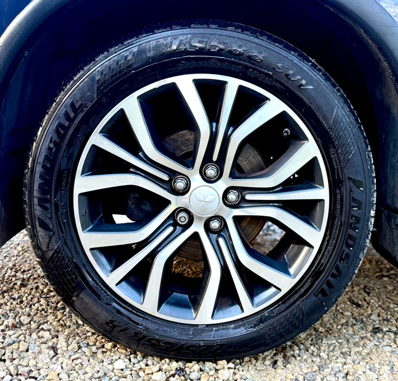 Used Mitsubishi Outlander 2016 for sale - 76915339: Photo 4