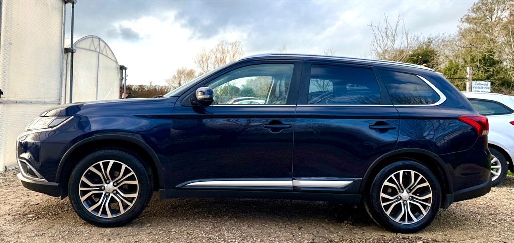 Used Mitsubishi Outlander 2016 for sale - 76915339: Photo 9