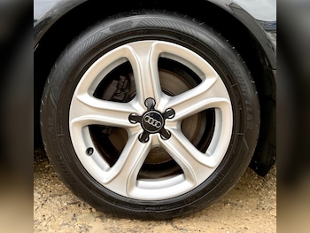 Used Audi A4 2015 for sale - 77381245: Photo