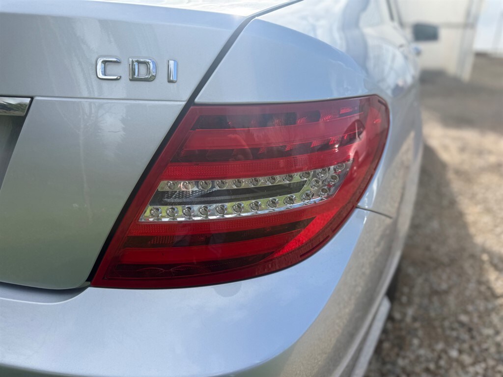 Used Mercedes-Benz C Class 2012 for sale - 77855996: Photo 14