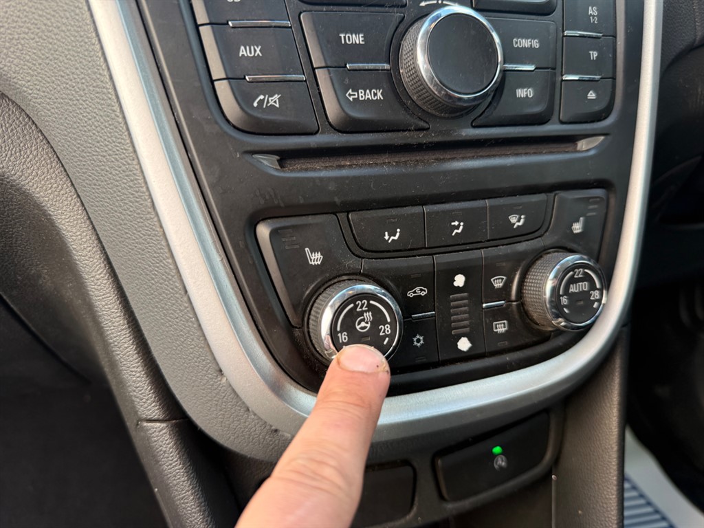 Used Vauxhall Mokka 2015 for sale - 78074723: Photo 21