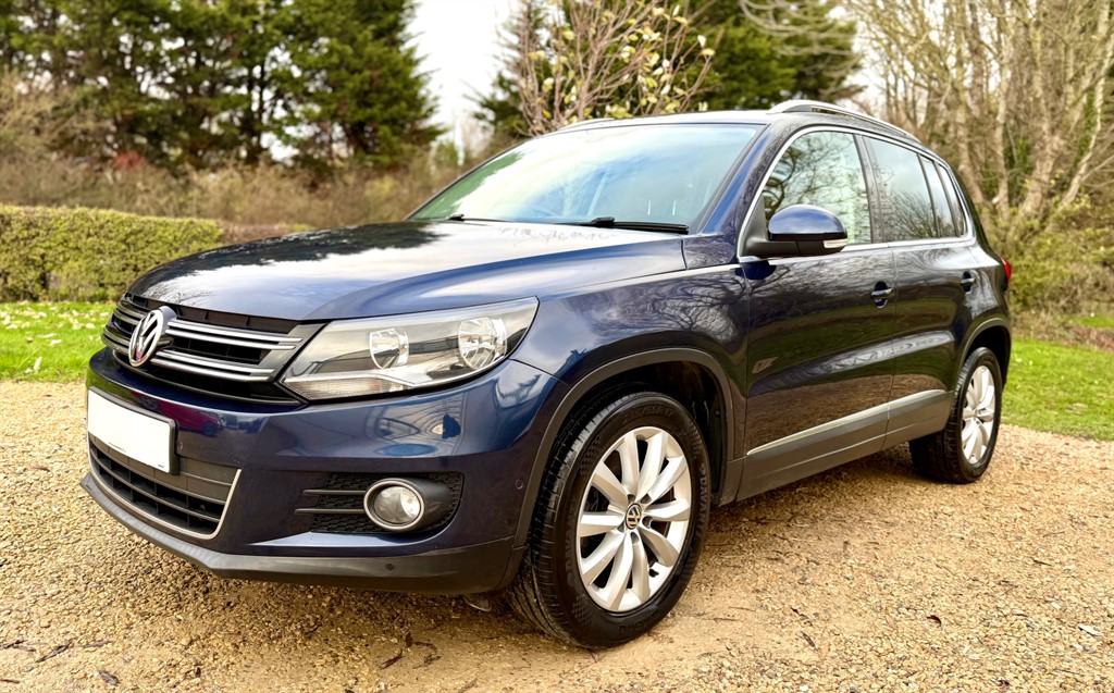 Used Volkswagen Tiguan 2015 for sale - 76738553: Photo 2