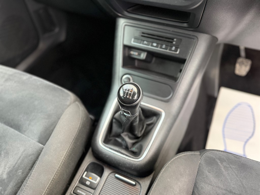 Used Volkswagen Tiguan 2015 for sale - 76738553: Photo 24