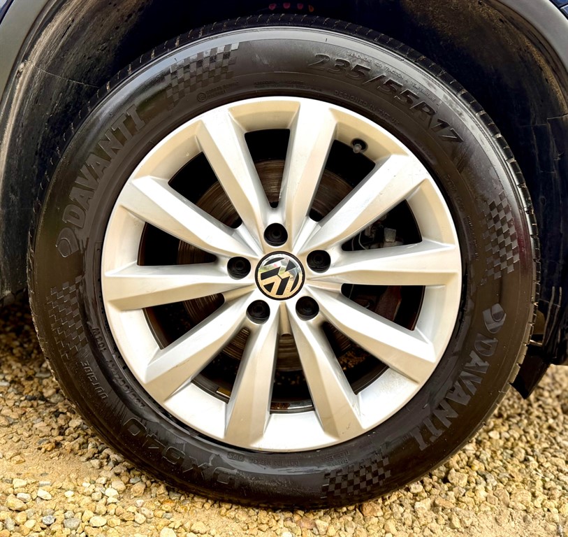 Used Volkswagen Tiguan 2015 for sale - 76738553: Photo 28